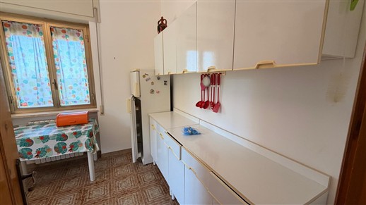 Villa Panoramica In Buone Condizioni Con Trullo Comunicante.